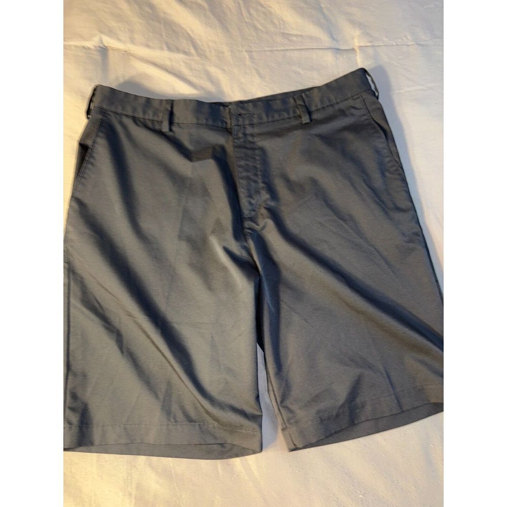 adidas Chino Shorts Men's‎ Size 36 Black Embroidered Logo Flat Front Regular Fit